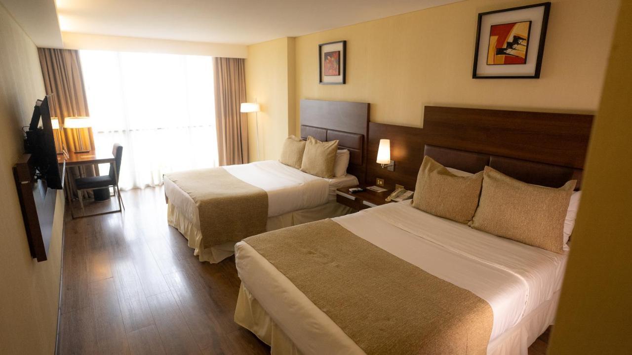 Howard Johnson La Canada Hotel & Suites Córdoba Buitenkant foto