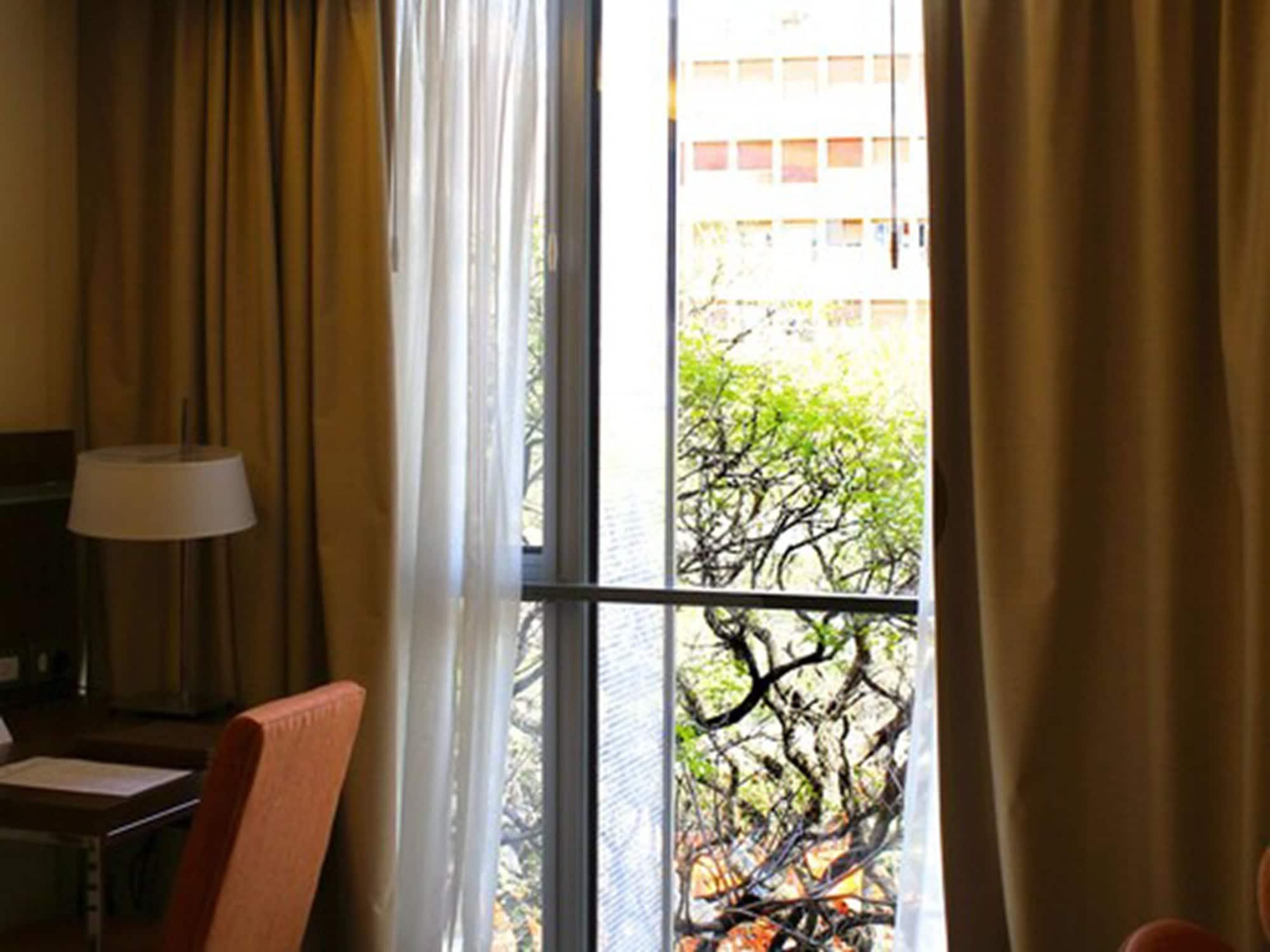 Howard Johnson La Canada Hotel & Suites Córdoba Buitenkant foto