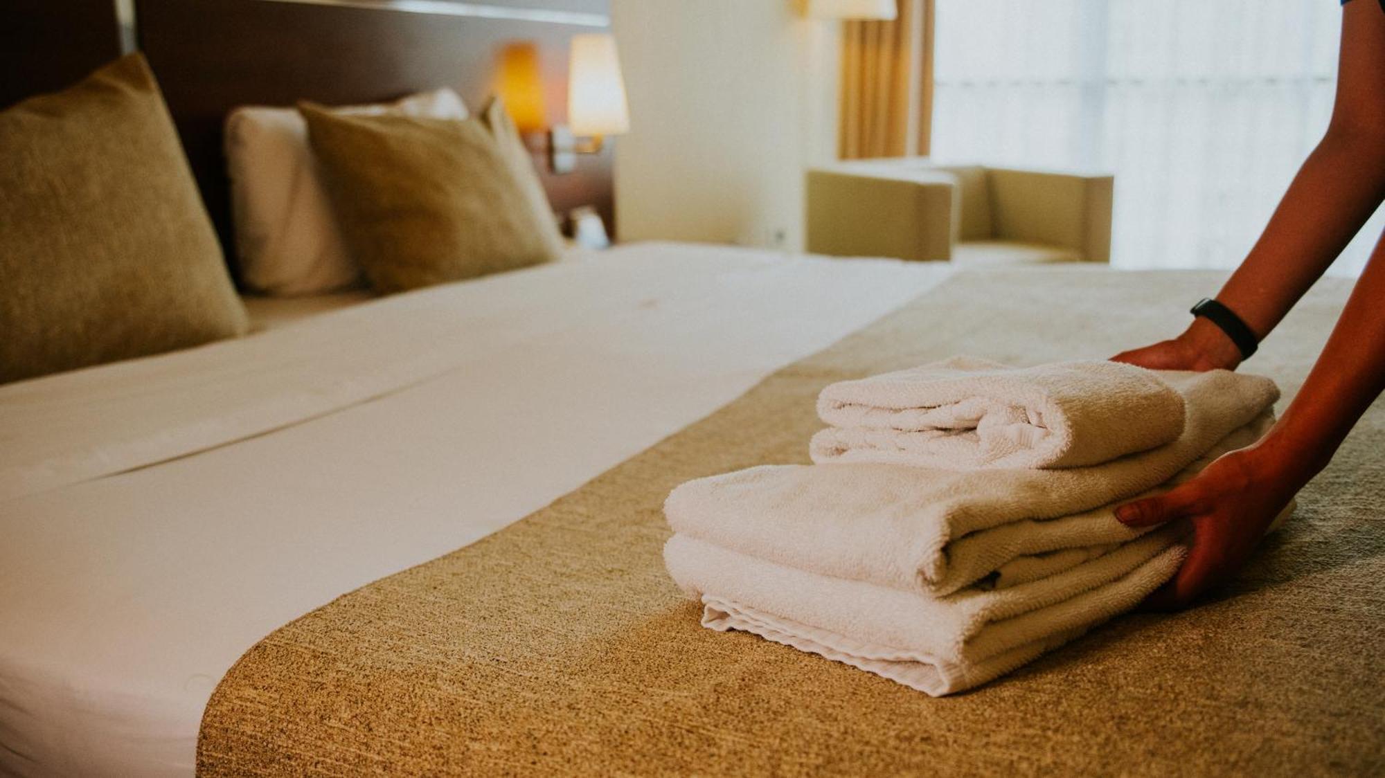 Howard Johnson La Canada Hotel & Suites Córdoba Buitenkant foto