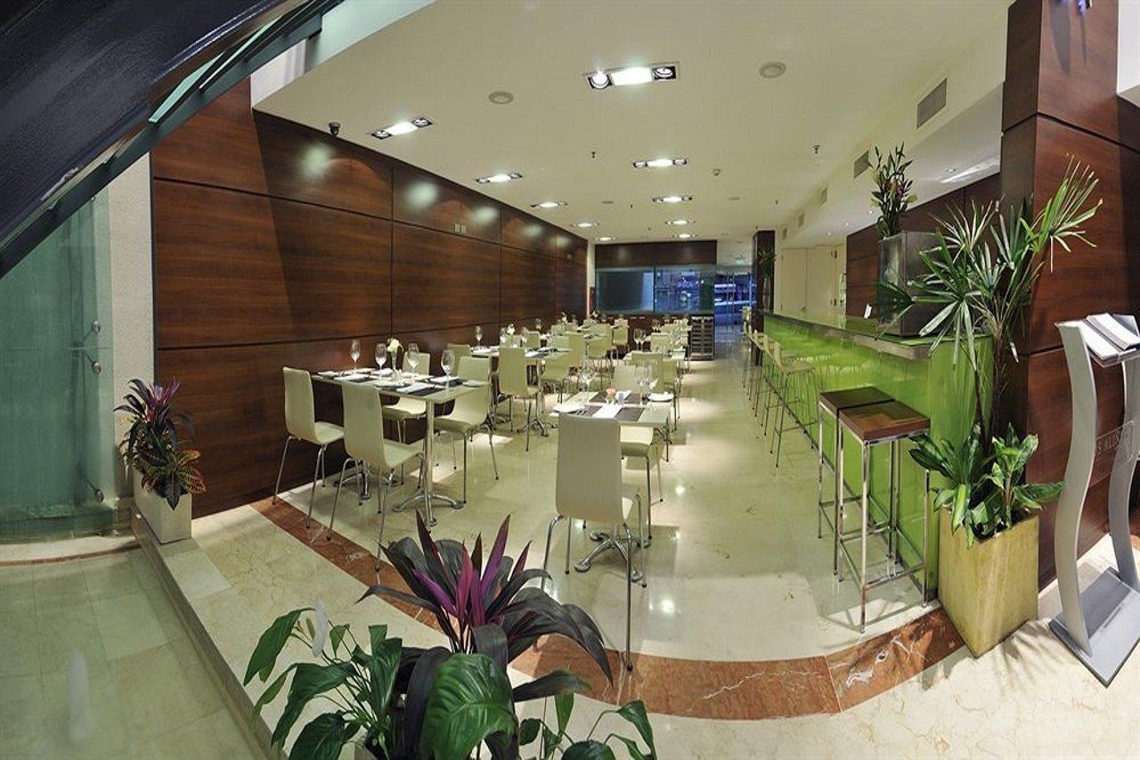 Howard Johnson La Canada Hotel & Suites Córdoba Buitenkant foto