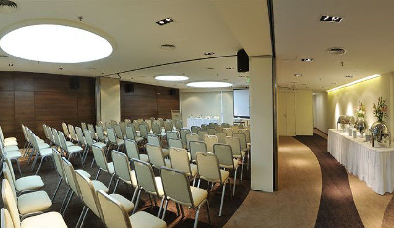 Howard Johnson La Canada Hotel & Suites Córdoba Buitenkant foto