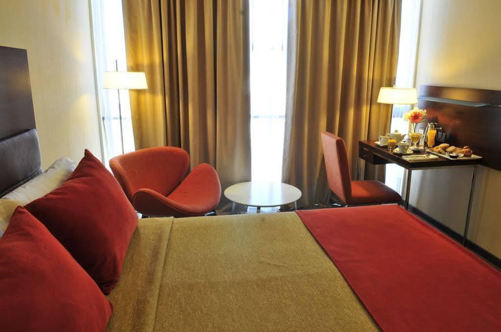 Howard Johnson La Canada Hotel & Suites Córdoba Buitenkant foto